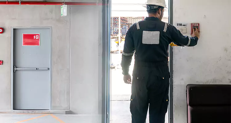 Emergency Fire Exit Door Repair in Westchase, FL