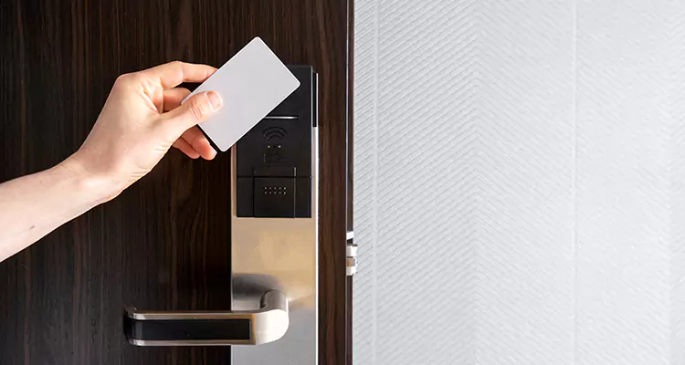 Why Choose Us for Hotel Keycard Lock Repair in Westchase, FL?