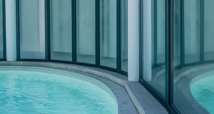 Repair Polyester Screen for Pool Enclosure in Westchase, FL