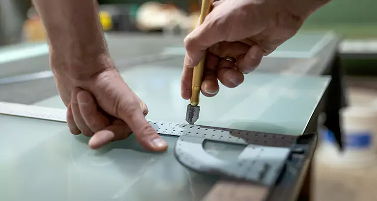 Glass Scratch Repair in Westchase, FL