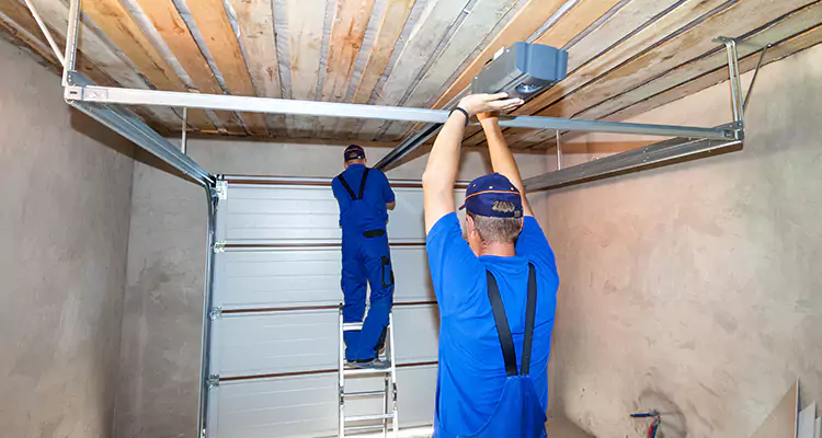 Garage Door Opener Technician in Westchase, FL