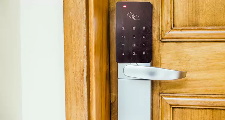 Keyless Hotel Door Locks Repair in Westchase, FL