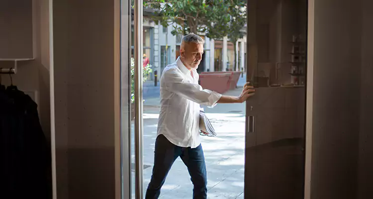 Reliable Pella Patio Door Repair Services for Opening Issues in Westchase, FL