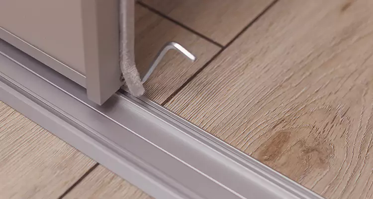 Squeaky Sliding Door Repair in Westchase, FL